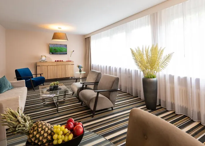 Hotel Leonardo Elbbruecken 4*