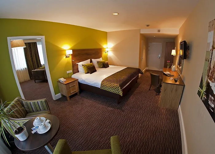 Leonardo Elbbruecken Hotel 4*